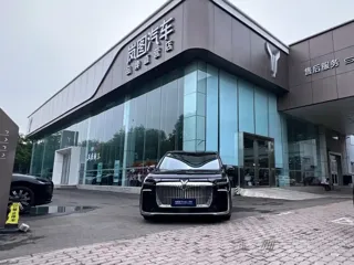 Voyah Dreamer 2025 купить из Китая, цена 6 753 000 ₽ — Suifenhe Auto