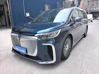 Voyah Dreamer 2024 купить из Китая, цена 6 772 000 ₽ — Suifenhe Auto