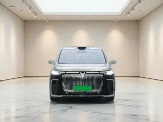 Voyah Dreamer 2025 купить из Китая, цена 6 654 000 ₽ — Suifenhe Auto