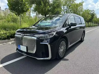 Voyah Dreamer 2024 купить из Китая, цена 6 252 000 ₽ — Suifenhe Auto
