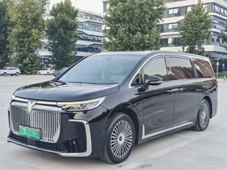 Voyah Dreamer 2025 купить из Китая, цена 6 045 000 ₽ — Suifenhe Auto