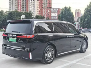 Voyah Dreamer 2025 купить из Китая, цена 6 045 000 ₽ — Suifenhe Auto
