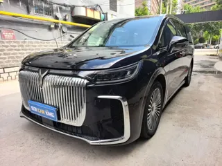 Voyah Dreamer 2024 купить из Китая, цена 6 007 000 ₽ — Suifenhe Auto