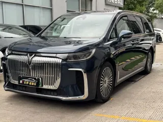Voyah Dreamer 2025 купить из Китая, цена 6 183 000 ₽ — Suifenhe Auto