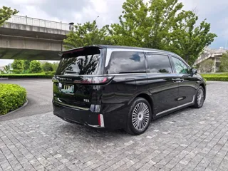 Voyah Dreamer 2025 купить из Китая, цена 6 654 000 ₽ — Suifenhe Auto