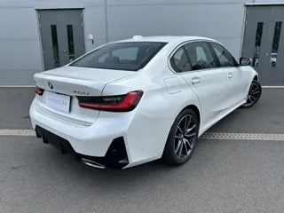 BMW 3 Series 2025 купить из Китая, цена 5 056 000 ₽ — Suifenhe Auto