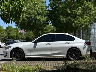 BMW 3 Series 2024 купить из Китая, цена 4 677 000 ₽ — Suifenhe Auto