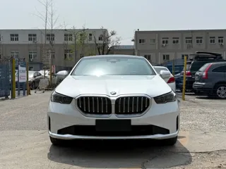 BMW 5 Series 2024 купить из Китая, цена 6 701 000 ₽ — Suifenhe Auto