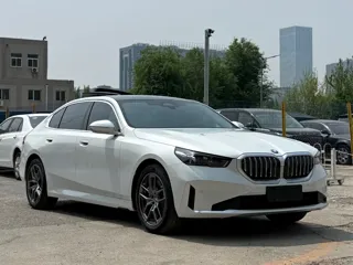 BMW 5 Series 2024 купить из Китая, цена 6 701 000 ₽ — Suifenhe Auto