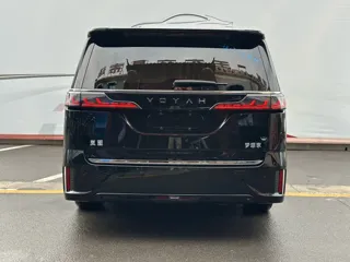 Voyah Dreamer 2024 купить из Китая, цена 5 634 000 ₽ — Suifenhe Auto