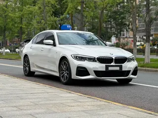 BMW 3 Series 2022 купить из Китая, цена 3 013 000 ₽ — Suifenhe Auto