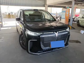 Voyah Dreamer 2025 купить из Китая, цена 8 013 000 ₽ — Suifenhe Auto
