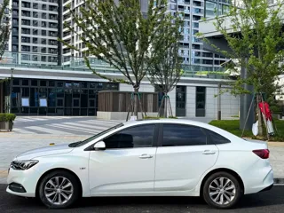 Chevrolet Monza 2021 купить из Китая, цена 1 233 000 ₽ — Suifenhe Auto