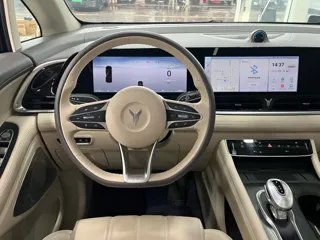 Voyah Dreamer 2024 купить из Китая, цена 5 289 000 ₽ — Suifenhe Auto