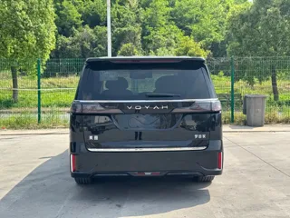 Voyah Dreamer 2024 купить из Китая, цена 5 869 000 ₽ — Suifenhe Auto