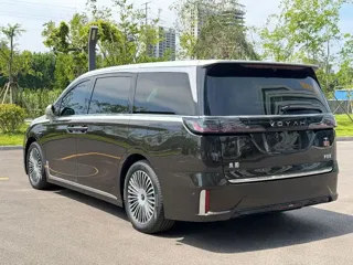 Voyah Dreamer 2025 купить из Китая, цена 7 171 000 ₽ — Suifenhe Auto