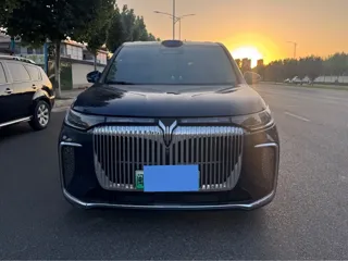 Voyah Dreamer 2024 купить из Китая, цена 6 960 000 ₽ — Suifenhe Auto