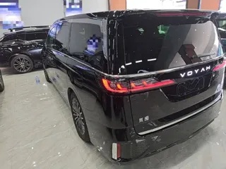 Voyah Dreamer 2025 купить из Китая, цена 8 824 000 ₽ — Suifenhe Auto