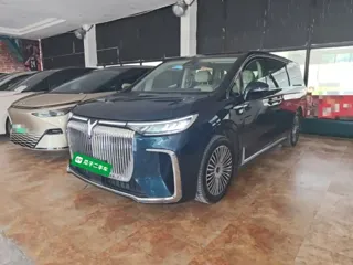 Voyah Dreamer 2025 купить из Китая, цена 6 420 000 ₽ — Suifenhe Auto