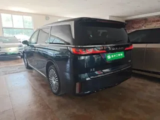 Voyah Dreamer 2025 купить из Китая, цена 6 420 000 ₽ — Suifenhe Auto