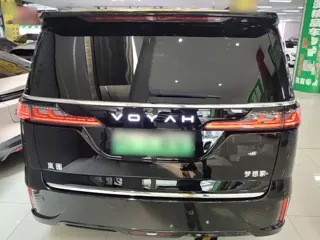 Voyah Dreamer 2025 купить из Китая, цена 7 443 000 ₽ — Suifenhe Auto