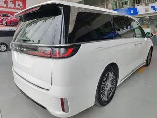 Voyah Dreamer 2025 купить из Китая, цена 6 062 000 ₽ — Suifenhe Auto