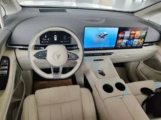 Voyah Dreamer 2025 купить из Китая, цена 6 062 000 ₽ — Suifenhe Auto