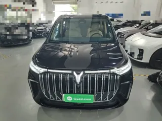 Voyah Dreamer 2024 купить из Китая, цена 5 356 000 ₽ — Suifenhe Auto