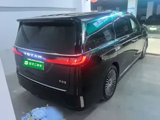Voyah Dreamer 2024 купить из Китая, цена 6 547 000 ₽ — Suifenhe Auto
