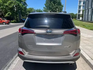 Toyota RAV4 2019 купить из Китая, цена 2 251 000 ₽ — Suifenhe Auto