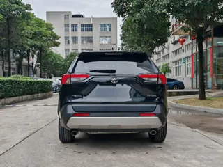 Toyota RAV4 2024 купить из Китая, цена 3 183 000 ₽ — Suifenhe Auto