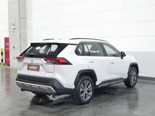 Toyota RAV4 2025 купить из Китая, цена 3 837 000 ₽ — Suifenhe Auto