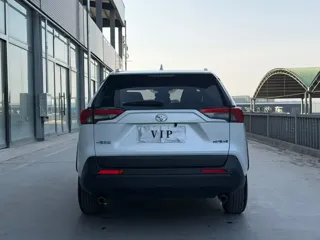 Toyota RAV4 2025 купить из Китая, цена 3 811 000 ₽ — Suifenhe Auto