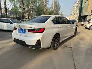 BMW 3 Series 2023 купить из Китая, цена 3 643 000 ₽ — Suifenhe Auto