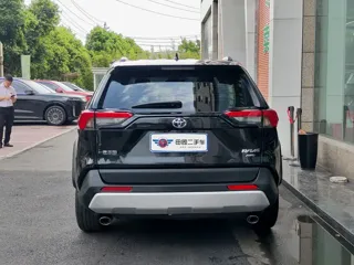 Toyota RAV4 2025 купить из Китая, цена 4 046 000 ₽ — Suifenhe Auto