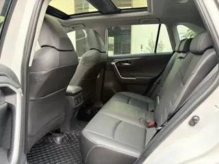 Toyota RAV4 2024 купить из Китая, цена 3 967 000 ₽ — Suifenhe Auto