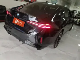 BMW 5 Series 2026 купить из Китая, цена 7 623 000 ₽ — Suifenhe Auto