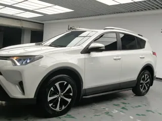 Toyota RAV4 2019 купить из Китая, цена 2 031 000 ₽ — Suifenhe Auto