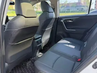 Toyota RAV4 2024 купить из Китая, цена 3 218 000 ₽ — Suifenhe Auto