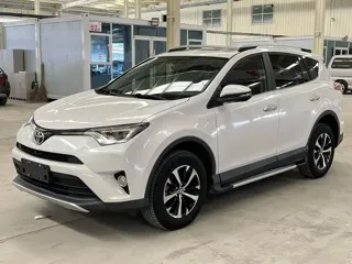 Toyota RAV4 2019 купить из Китая, цена 2 251 000 ₽ — Suifenhe Auto
