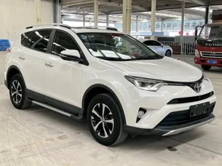 Toyota RAV4 2019 купить из Китая, цена 2 251 000 ₽ — Suifenhe Auto