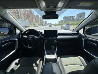 Toyota RAV4 2025 купить из Китая, цена 3 837 000 ₽ — Suifenhe Auto
