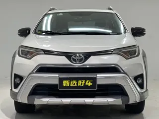 Toyota RAV4 2019 купить из Китая, цена 2 188 000 ₽ — Suifenhe Auto