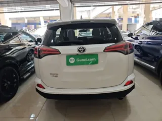 Toyota RAV4 2019 купить из Китая, цена 2 095 000 ₽ — Suifenhe Auto