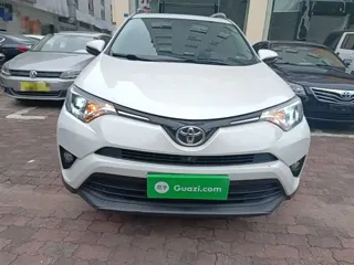 Toyota RAV4 2019 купить из Китая, цена 2 162 000 ₽ — Suifenhe Auto