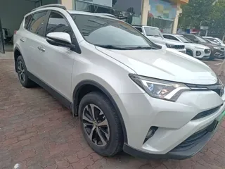 Toyota RAV4 2019 купить из Китая, цена 2 162 000 ₽ — Suifenhe Auto