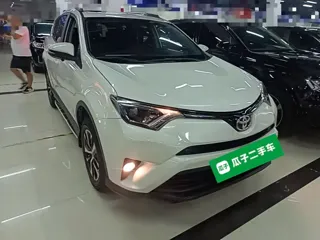 Toyota RAV4 2018 купить из Китая, цена 2 072 000 ₽ — Suifenhe Auto