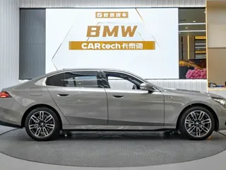 BMW 5 Series 2024 купить из Китая, цена 6 854 000 ₽ — Suifenhe Auto