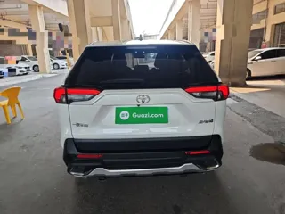 Toyota RAV4 2024 купить из Китая, цена 3 246 000 ₽ — Suifenhe Auto