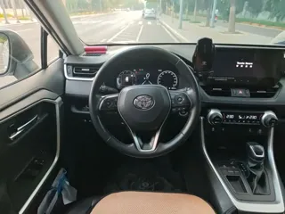 Toyota RAV4 2024 купить из Китая, цена 3 874 000 ₽ — Suifenhe Auto